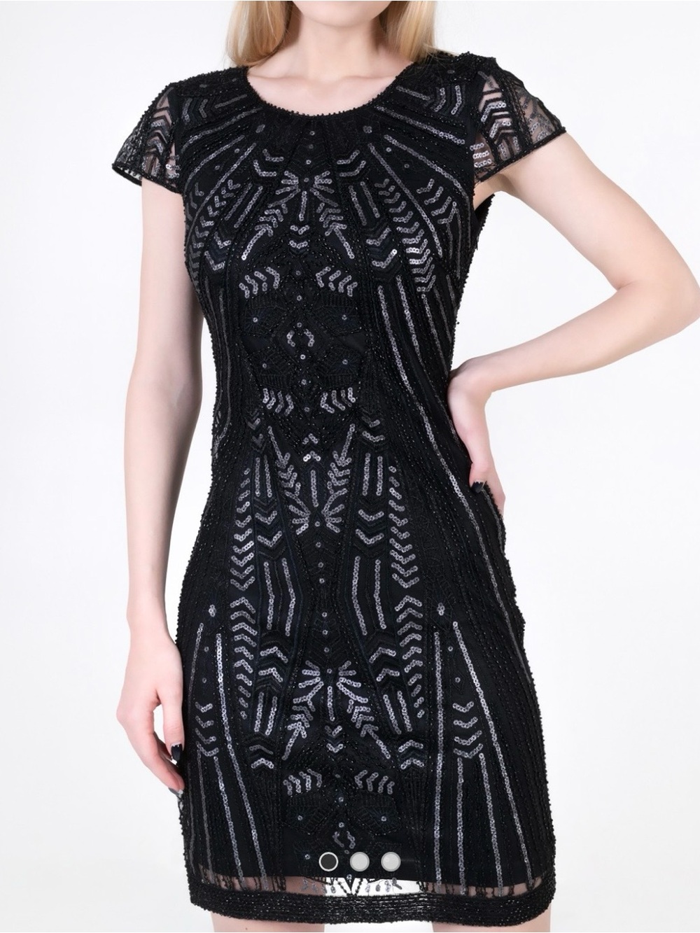 Molly Bracken stunning!and flattering beaded black dress SiZE S Like new